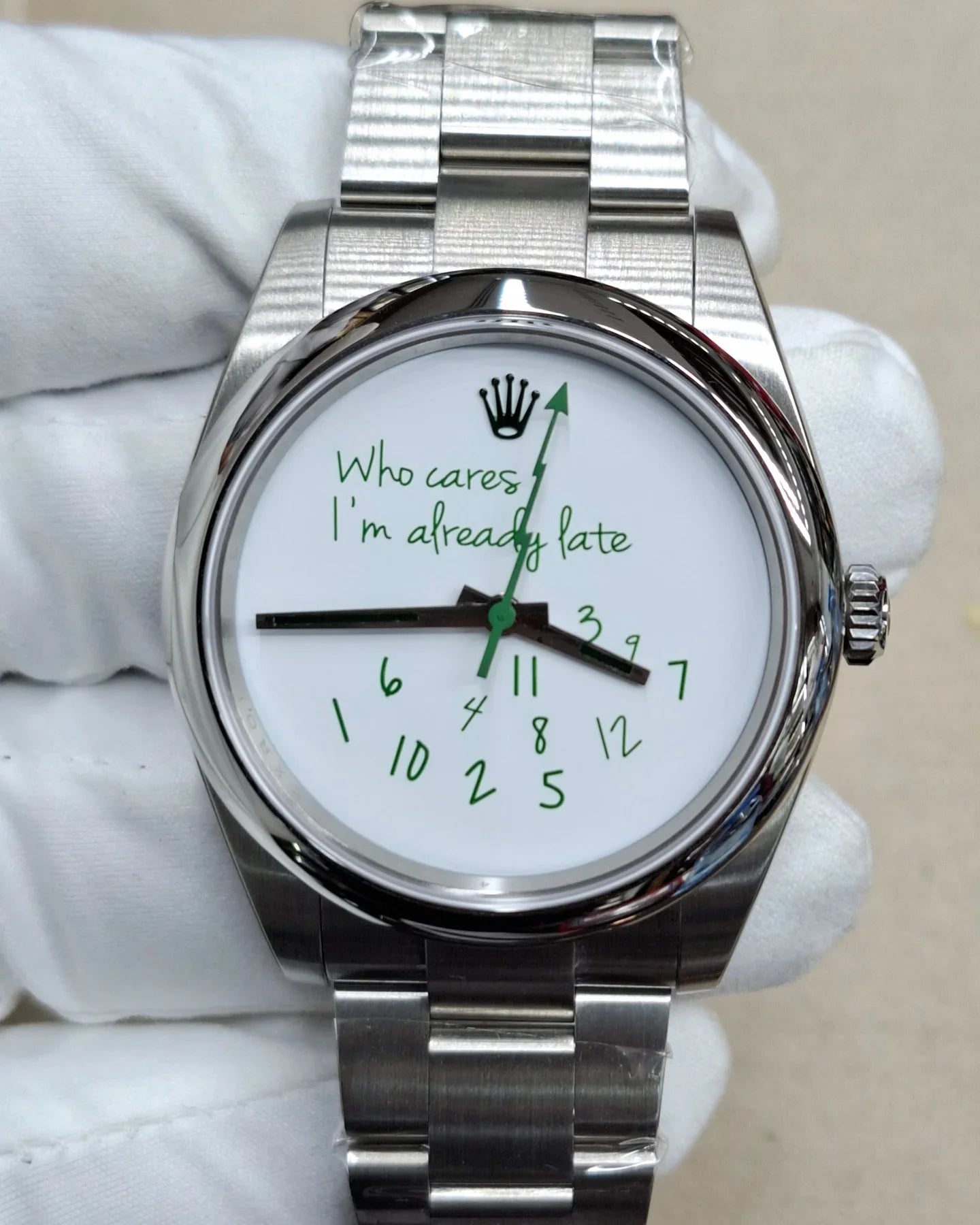 Rolex Youthful Watches: Oyster Mirror Original