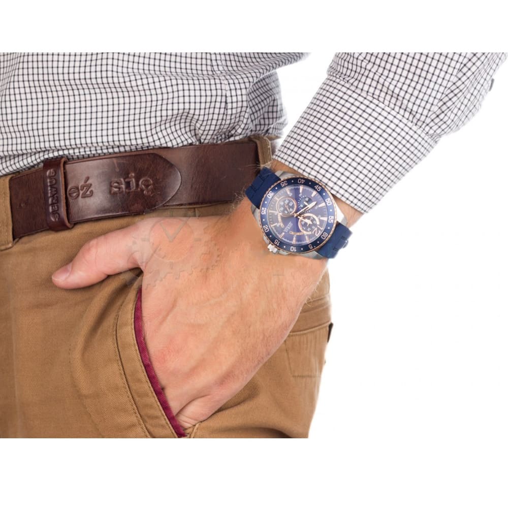 Guess Men's Watch