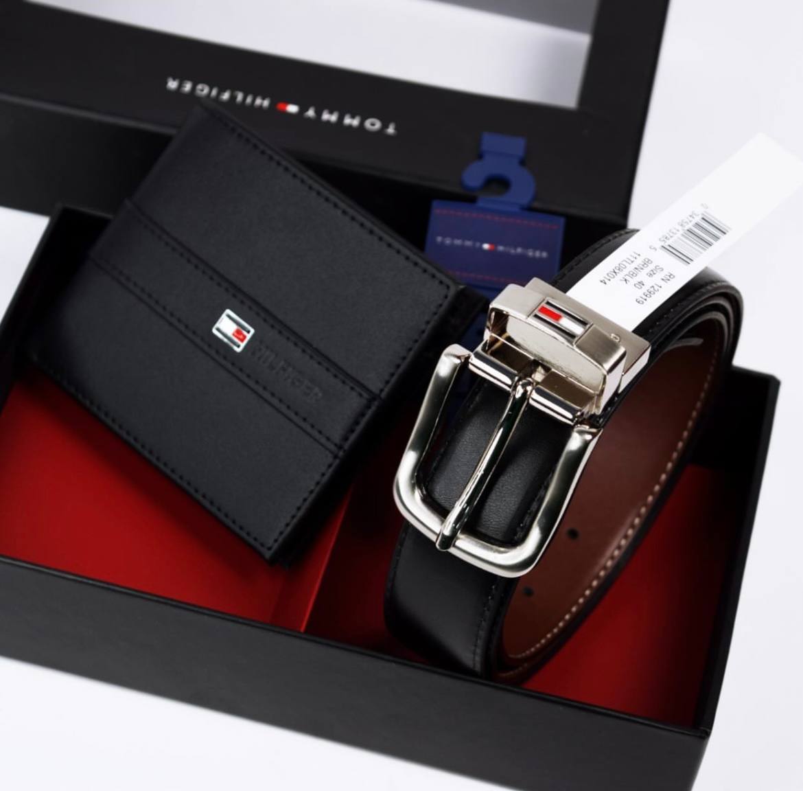 Tommy Hilfiger Men's Wallet and Belt Set