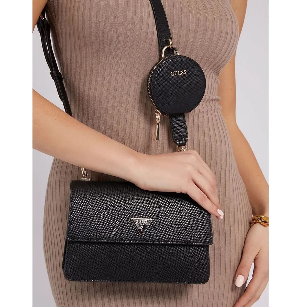 Guess Black Women Crossbodybag Hwevg873719 Bla
