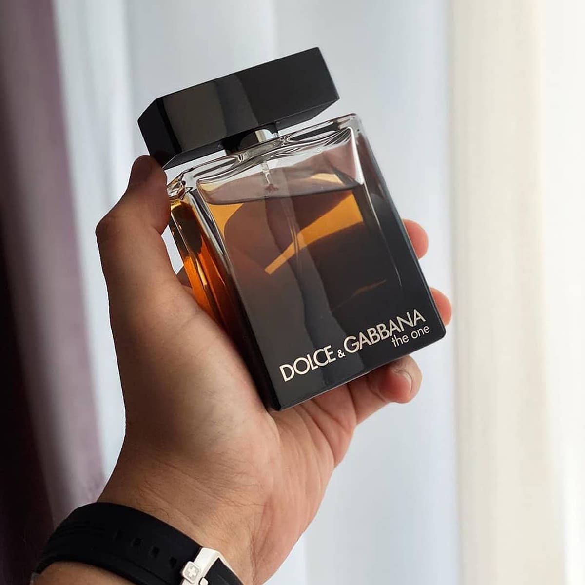 عطر دولتشي اند غابانا ذا ون للرجال 100 مل