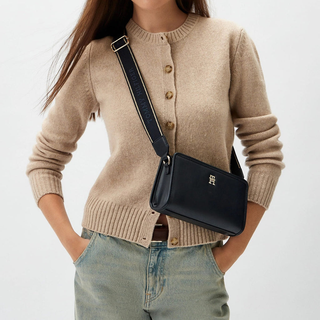 Tommy Hilfiger Black Women Cross Body Bag Aw0Aw16163