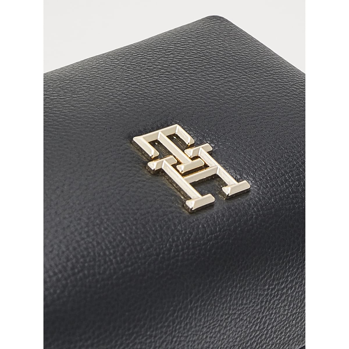 Tommy Hilfiger Black Women Hand Shoulder Bag Aw0Aw14511