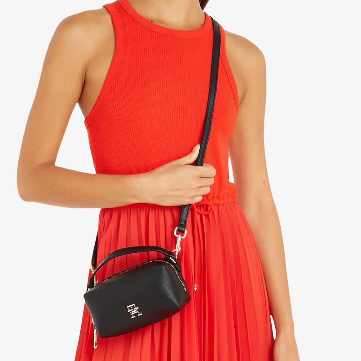 Tommy Hilfiger Black Women Hand Shoulder Bag Aw0Aw14511