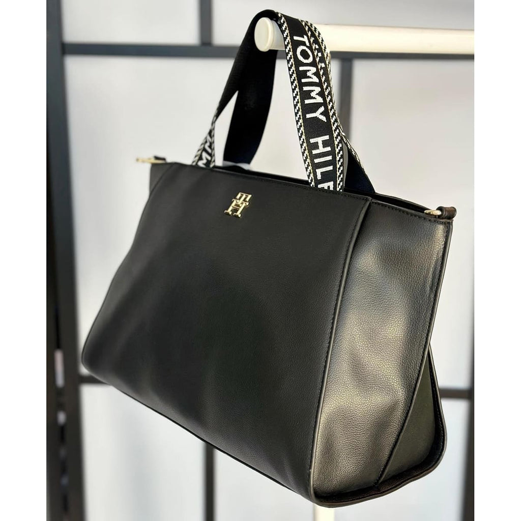 Tommy Hilfiger Black Women Handbags Aw0Aw14469 Bds