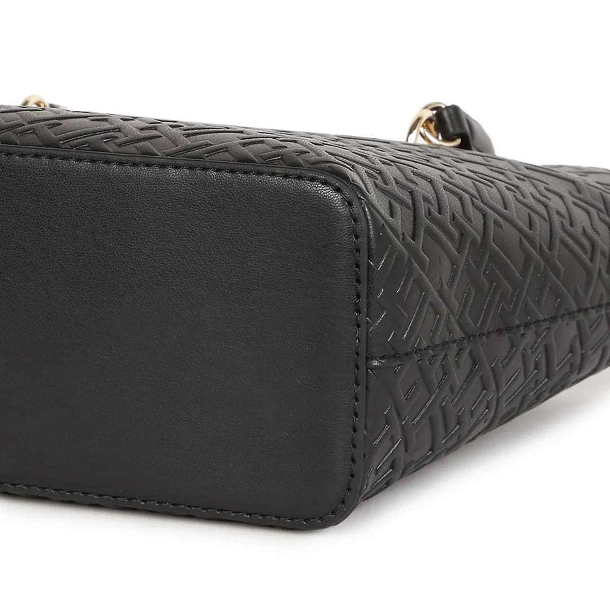 Tommy Hilfiger Black Women Handbags Aw0Aw16002